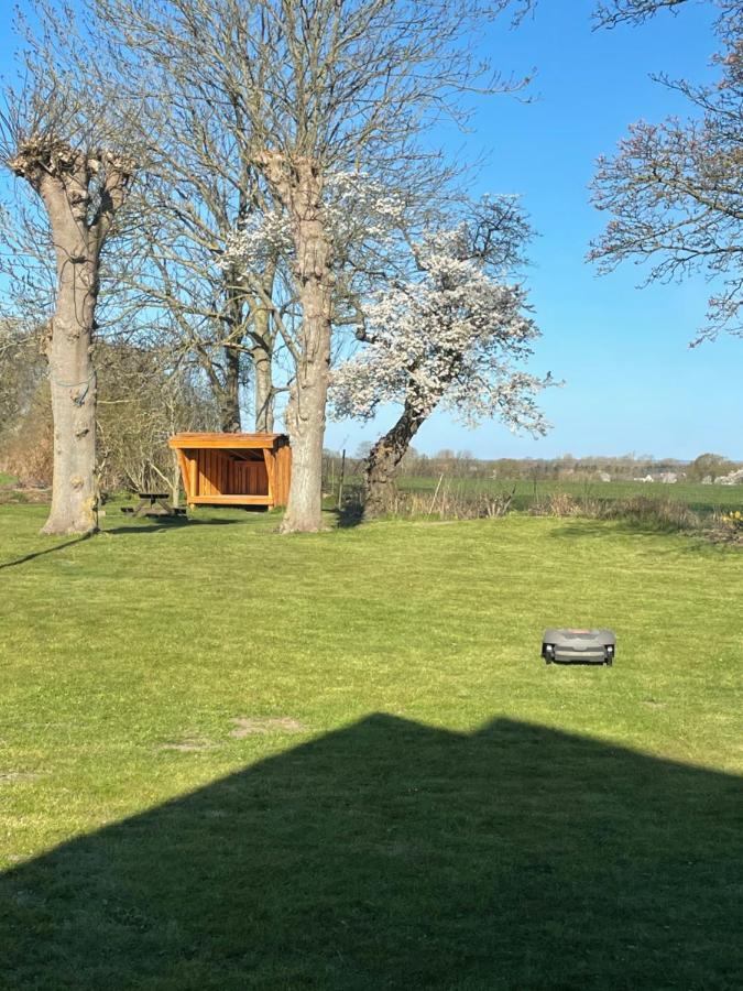 Landejendom Bogense Bed and Breakfast Buitenkant foto